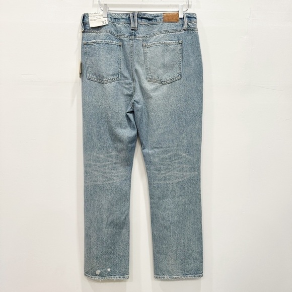 Unpublished Anthropologie Willa Vintage Mom Fit Jeans Straight Leg Size 32 - Picture 2 of 8